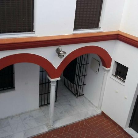 Apartamento Vacacional Carmona Apartment Bagian luar foto